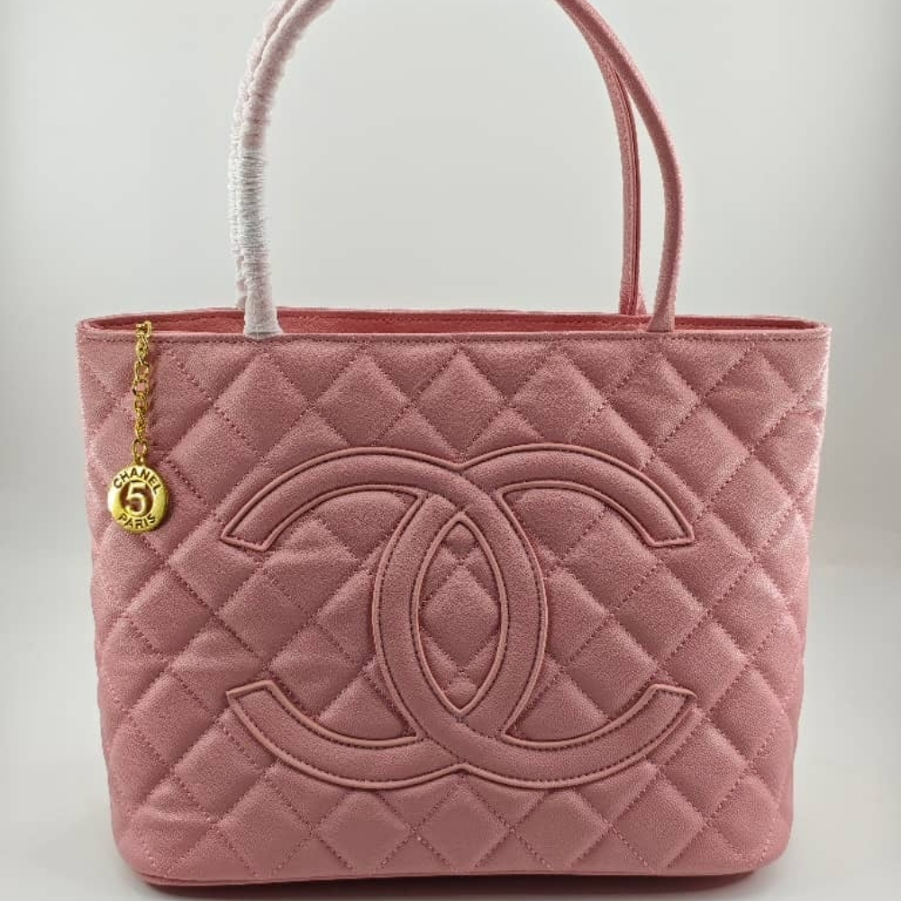 Alternative view of Chanel Medallion Tote Bag Pink 30Cm