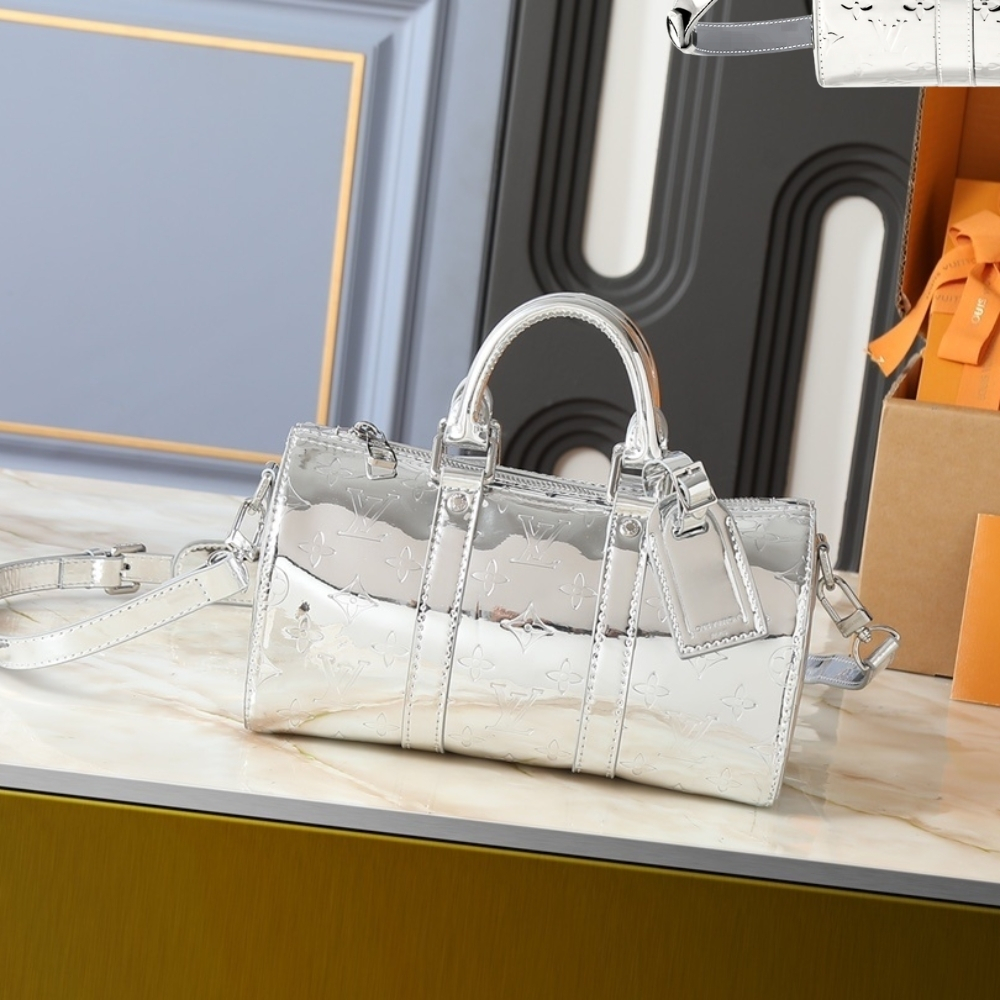Alternative view of Louis Vuitton Keepall Bandoulière 25 Monogram Miroir Silver 25Cm