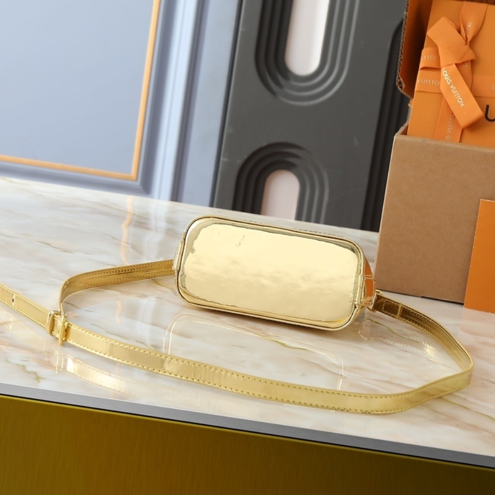 Louis Vuitton Nano Alma Monogram Miroir Gold 18Cm - Image 5