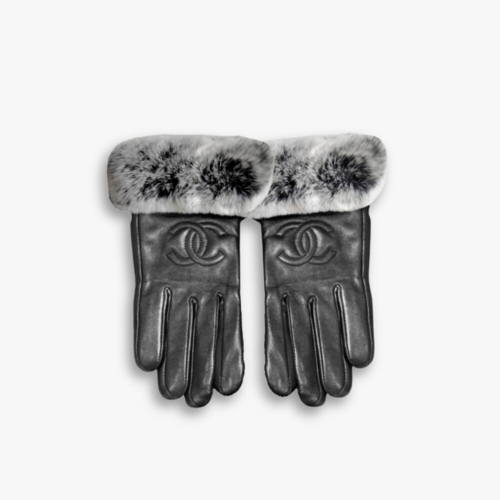 Chanel CC Signature Gloves Black
