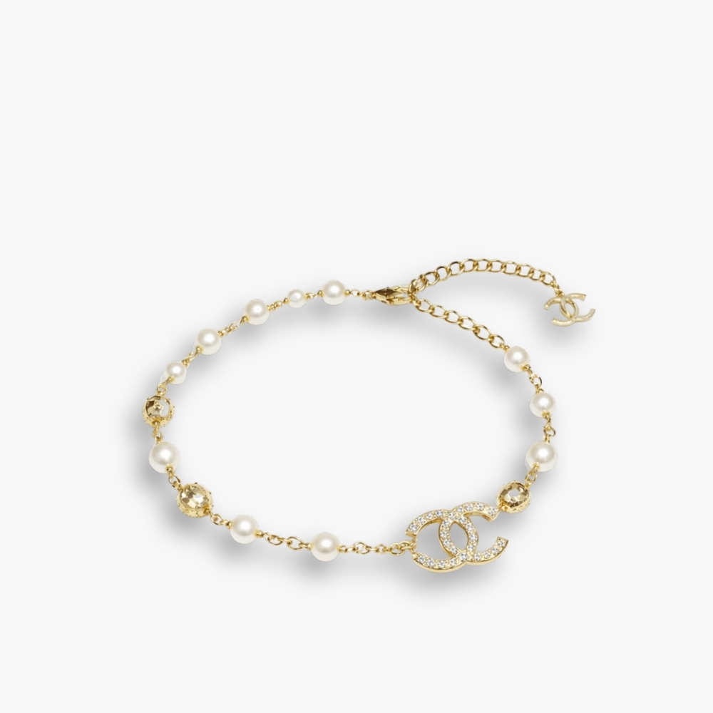 Chanel Pearl And Crystal Necklace