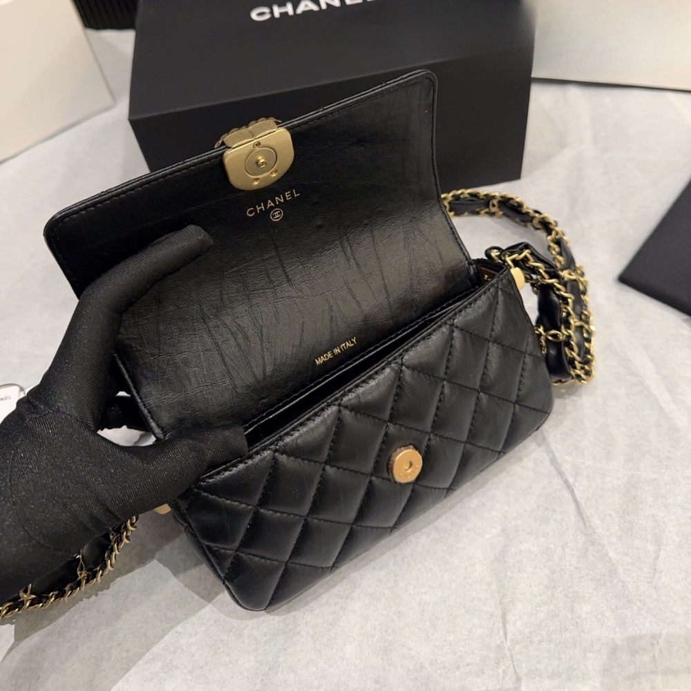 Chanel Phone Holder with Chain Aged Leather Black 18cm AP3570 B14306 94305 - Image 3