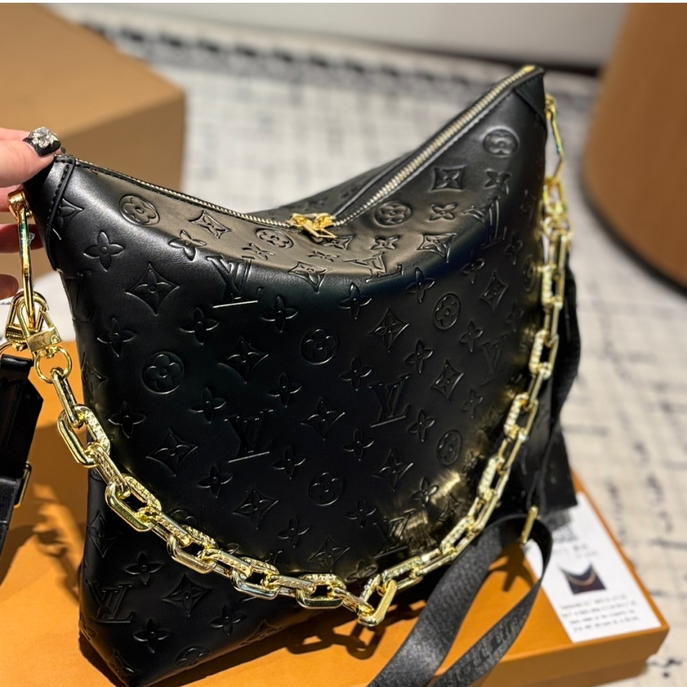 Alternative view of Louis Vuitton Coussin Hobo MM Black 30cm