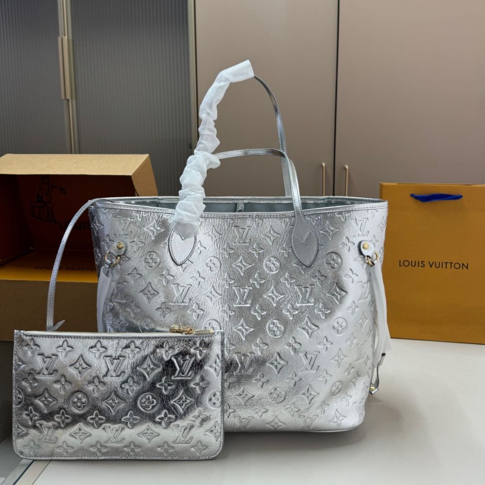 Alternative view of Louis Vuitton Neverfull MM Silver 32Cm