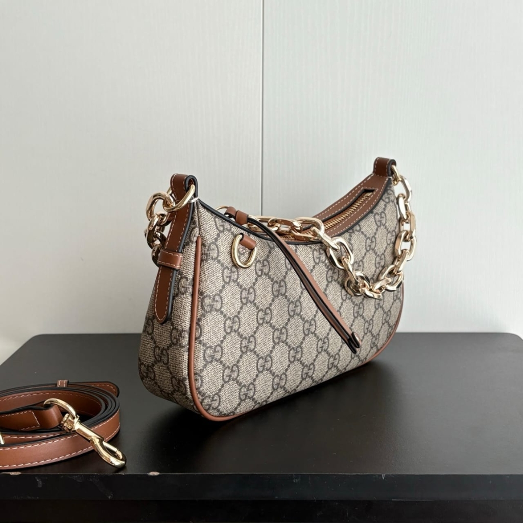 Gucci GG Emblem Small Shoulder Bag Beige And Dark Brown 24Cm 847447 FAD6L 9758 - Image 3