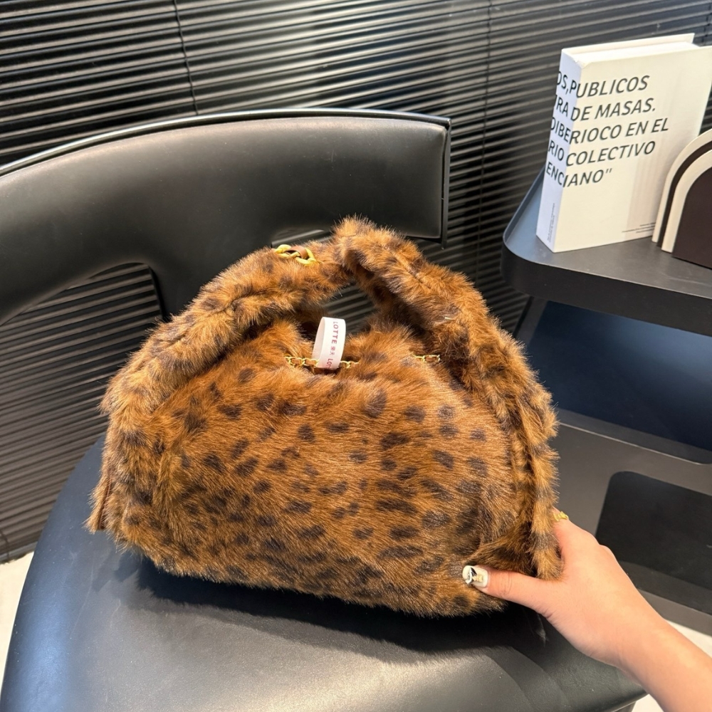 Chanel 25 Small Handbag Faux Leopard Fur And Gold Tone Metal Brown 28Cm - Image 6