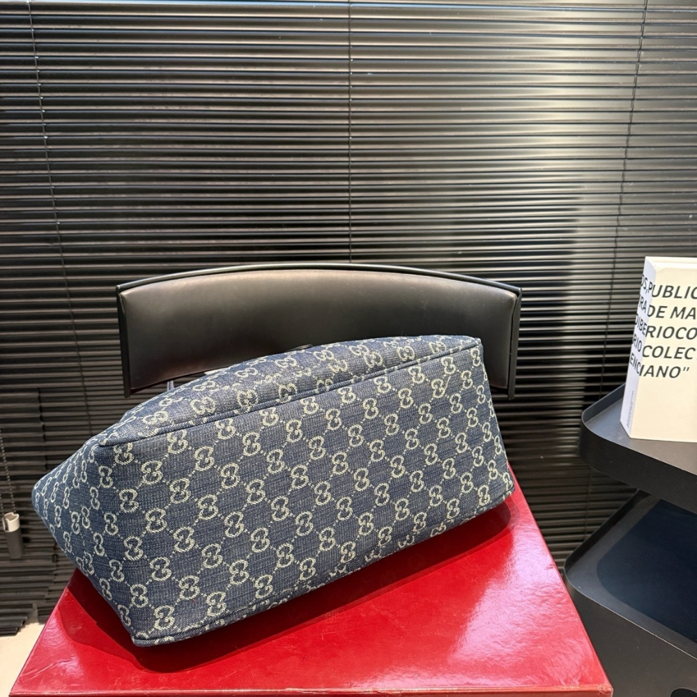 Gucci Mercato Medium Tote Bag Denim Navy Blue 36Cm - Image 6