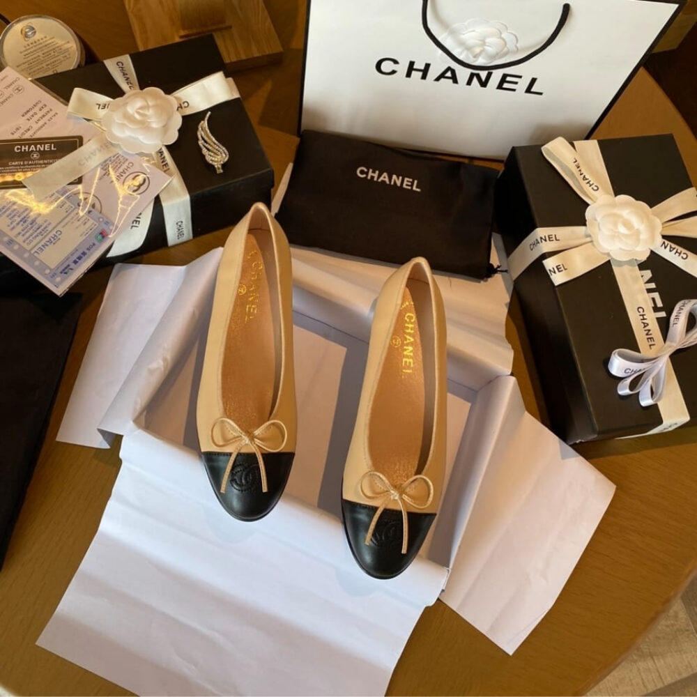 Alternative view of Chanel Ballet Flats Beige And Black G02819 X01000 C0204