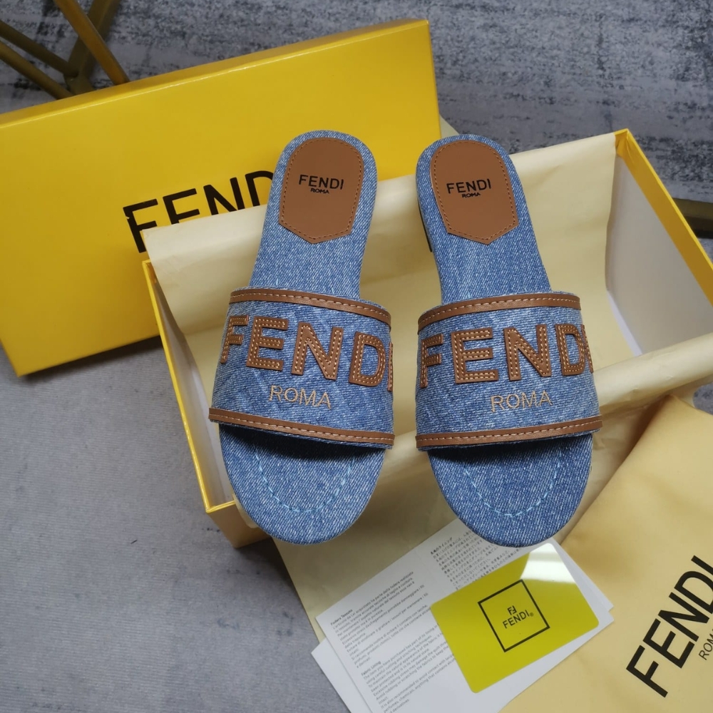 Fendi Signature Denim Light Blue 8R8092AOLIF1KOO - Image 4