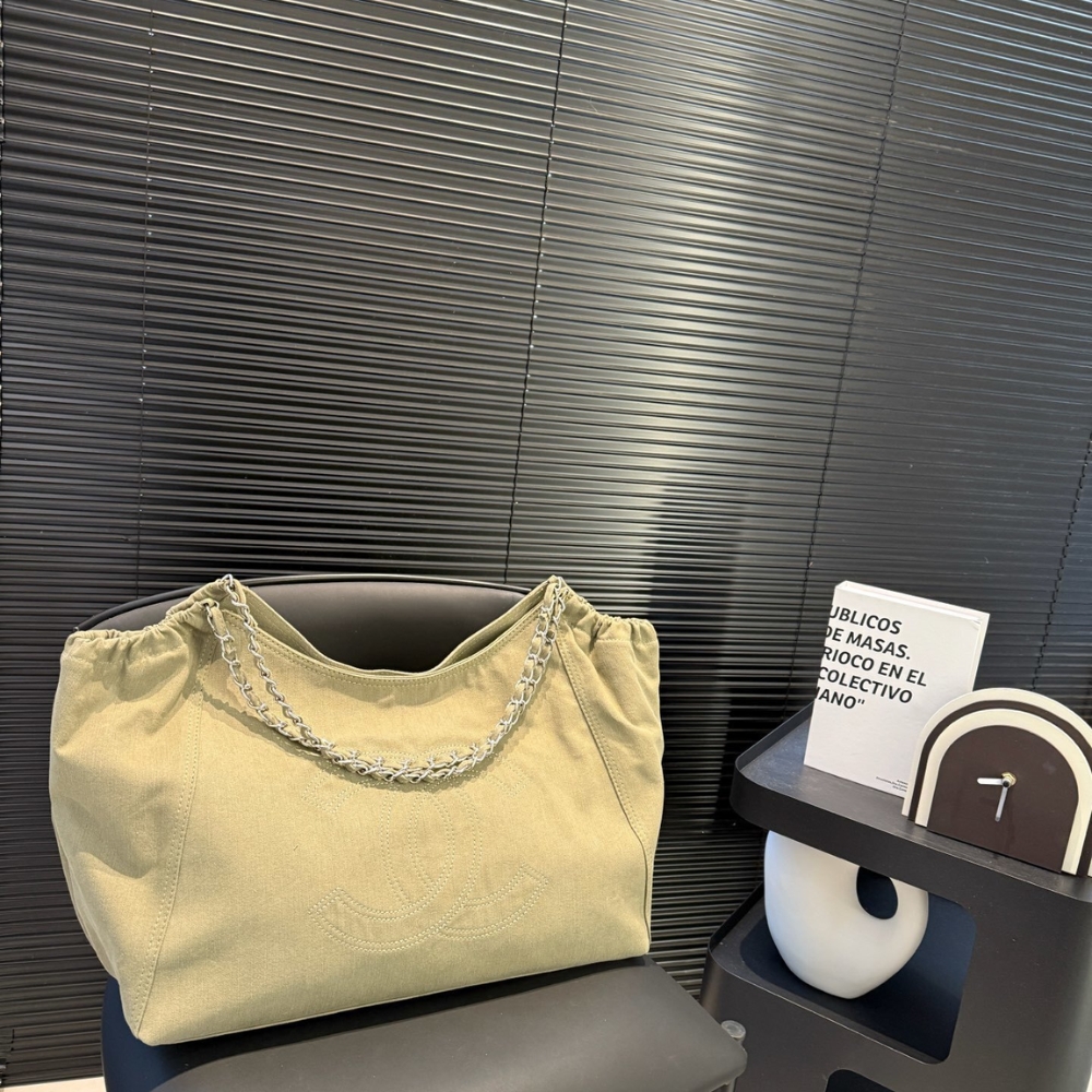 Alternative view of Chanel Large Shopping Tote Silver Hardware Light Yellow 42Cm