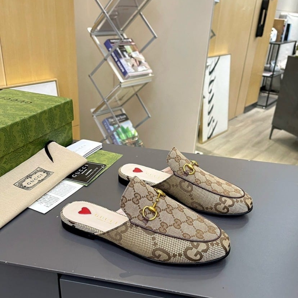 Alternative view of Gucci Women’s Princetown Slipper Beige And Ebony GG Canvas 475094 UKO60 2588