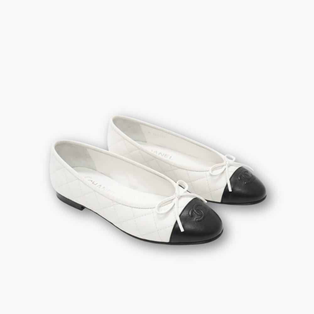 Chanel Ballerina Flats White And Black