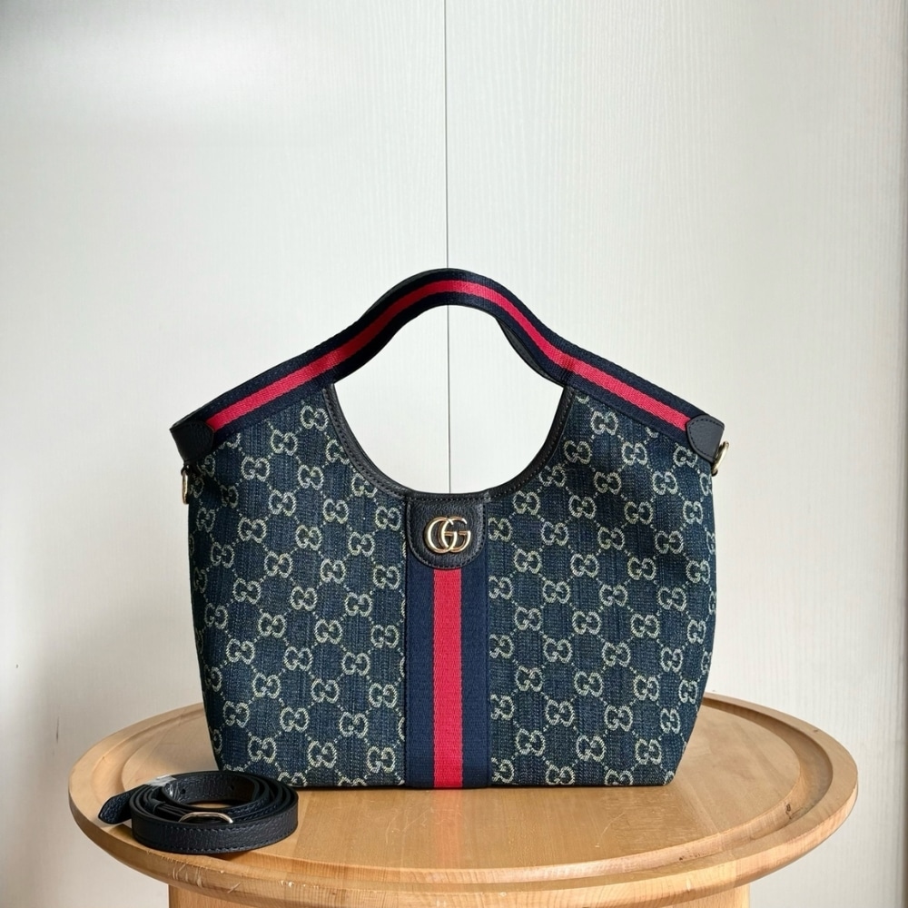 Alternative view of Gucci Giglio Small Tote Bag Blue And White GG Denim 25Cm 860845 FAFRW 8864