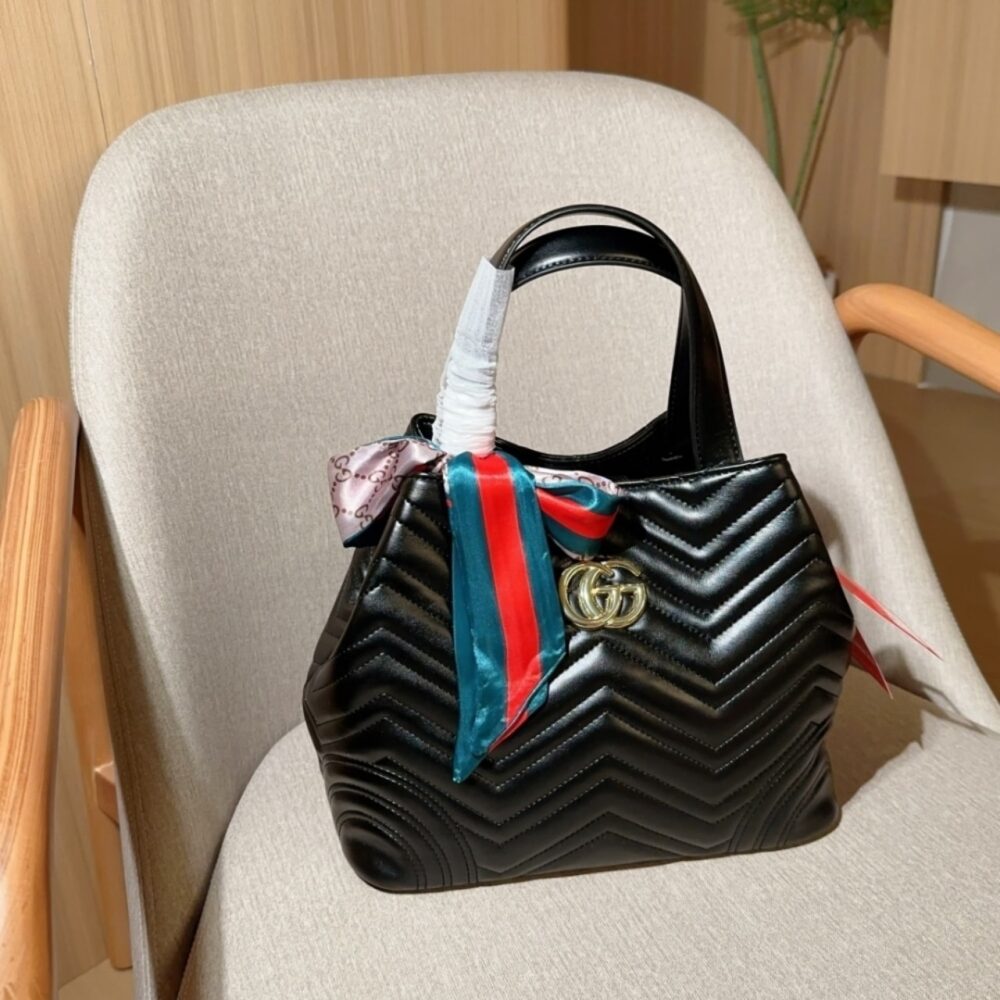 Alternative view of Gucci Betty Mini Shopper Black 28Cm 847387 AAFA1 1000