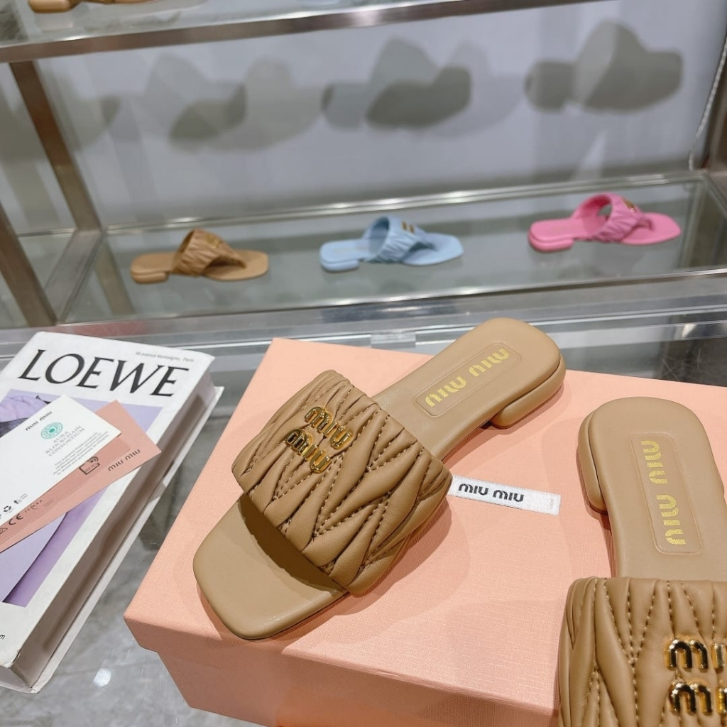 Miu Miu Matelassé Nappa Leather Slides Sand Beige 5XX605 88T F0036 F 010 - Image 5