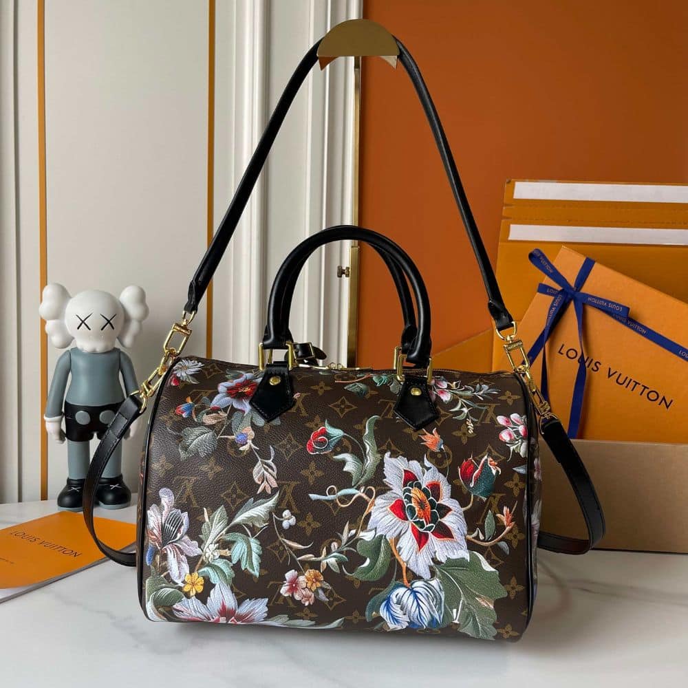 Alternative view of Louis Vuitton Speedy Soft 30 Monogram Canvas Ebene 30Cm