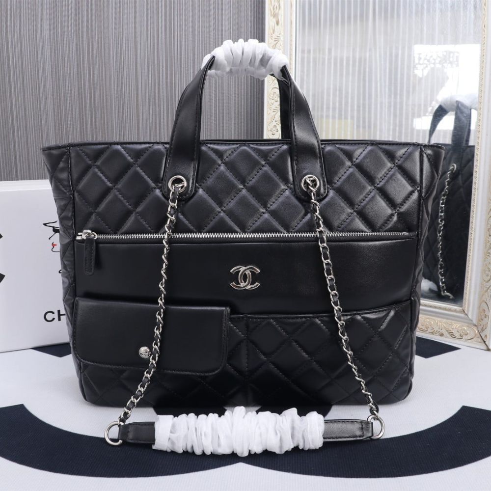 Alternative view of Chanel 20C Ultra Pocket Tote Bag Quilted Black Leather 37Cm As1300 90123316