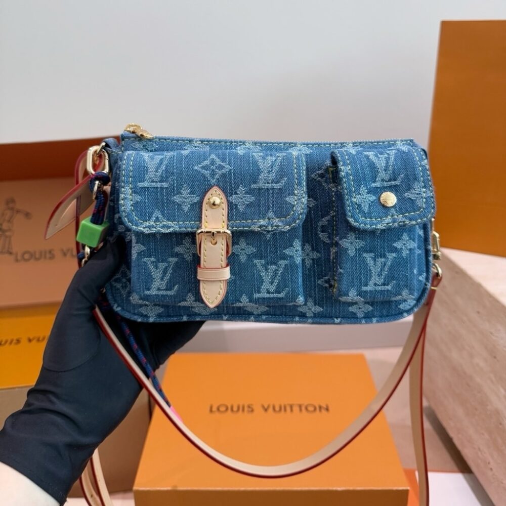 Alternative view of Louis Vuitton Pochette Accessoire Cargo Blue Denim 22cm M27602