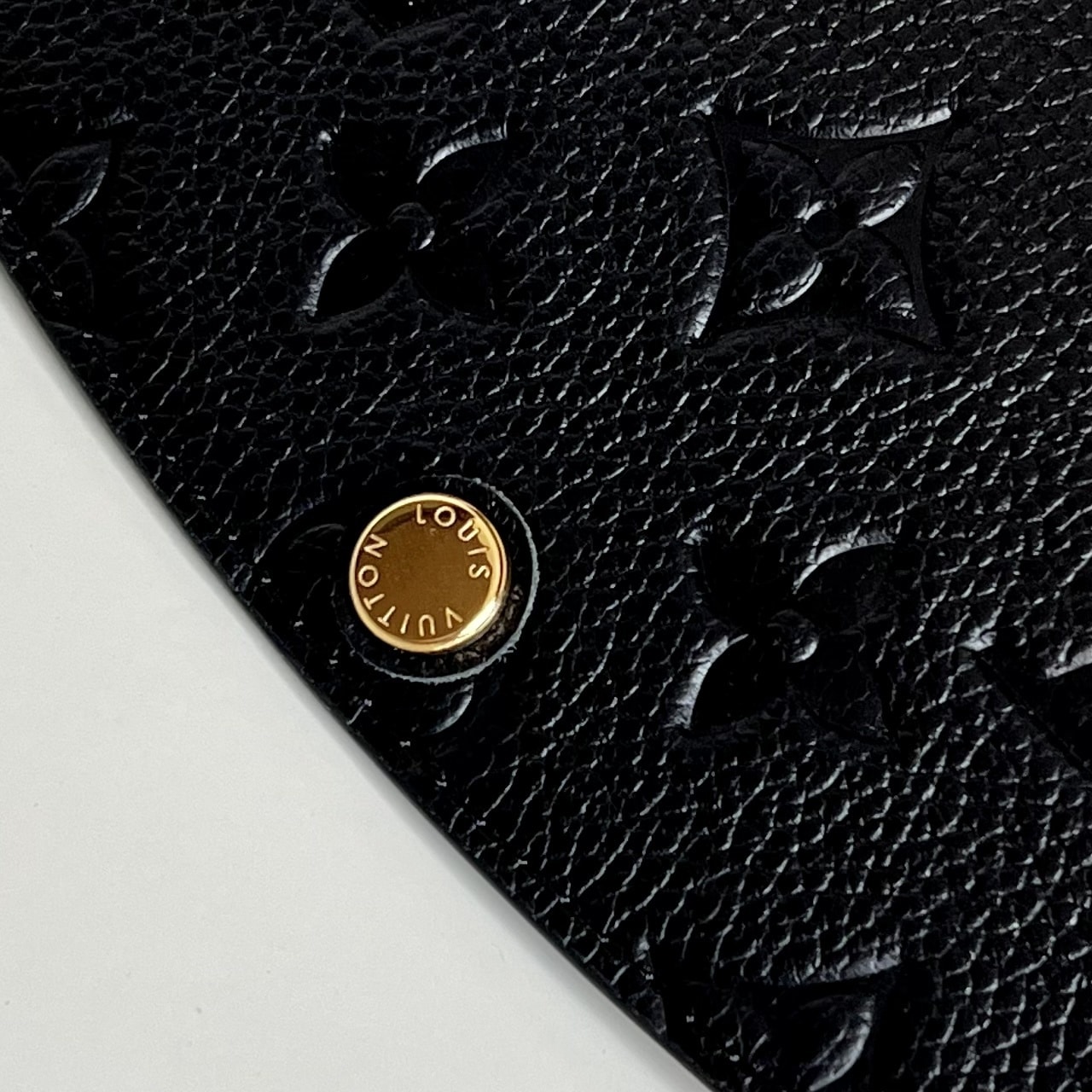 Louis Vuitton Emilie Monogram Empreinte Leather Wallet Black 19cm M62369 - Image 9