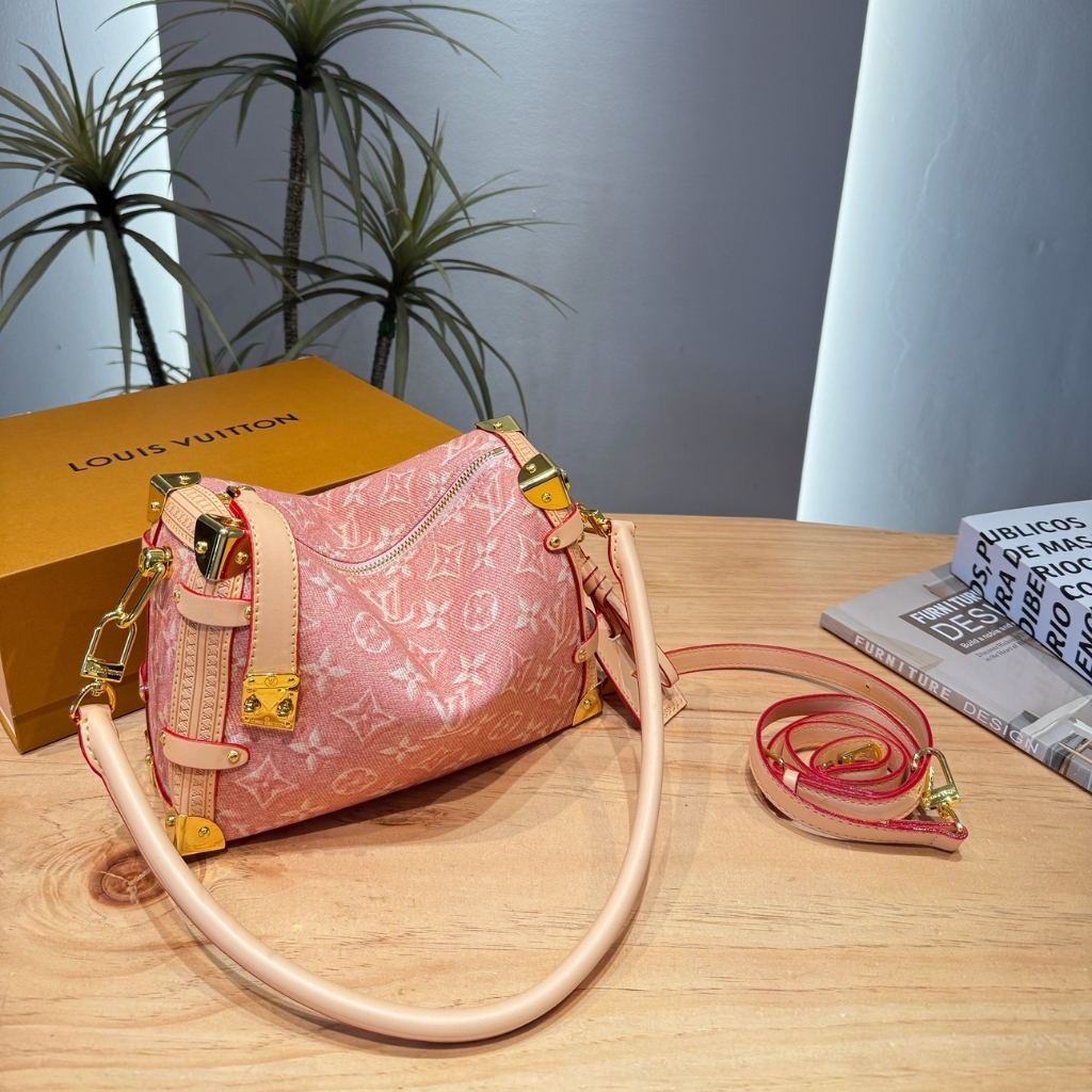 Louis Vuitton Side Trunk MM Monogram Emblème Shoulder Bag Pink 23cm - Image 3