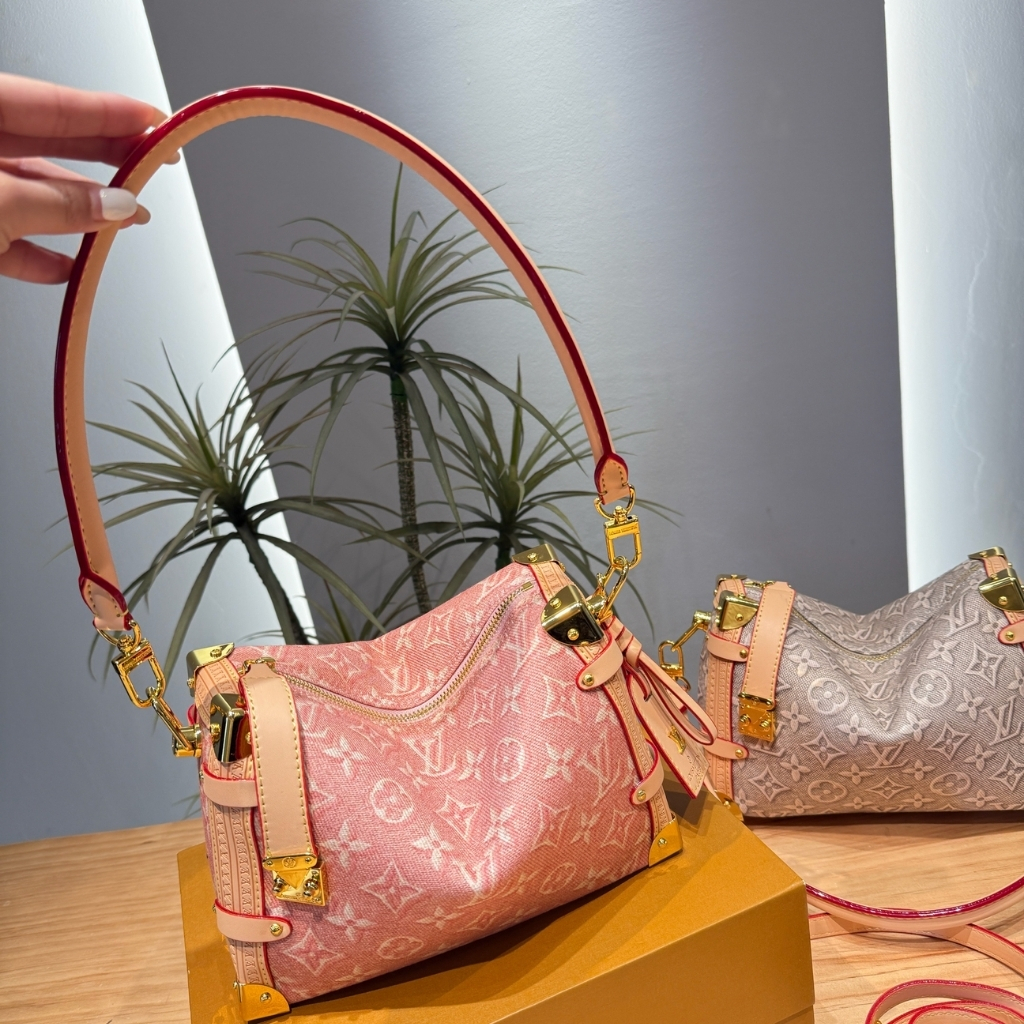 Louis Vuitton Side Trunk MM Monogram Emblème Shoulder Bag Pink 23cm - Image 2