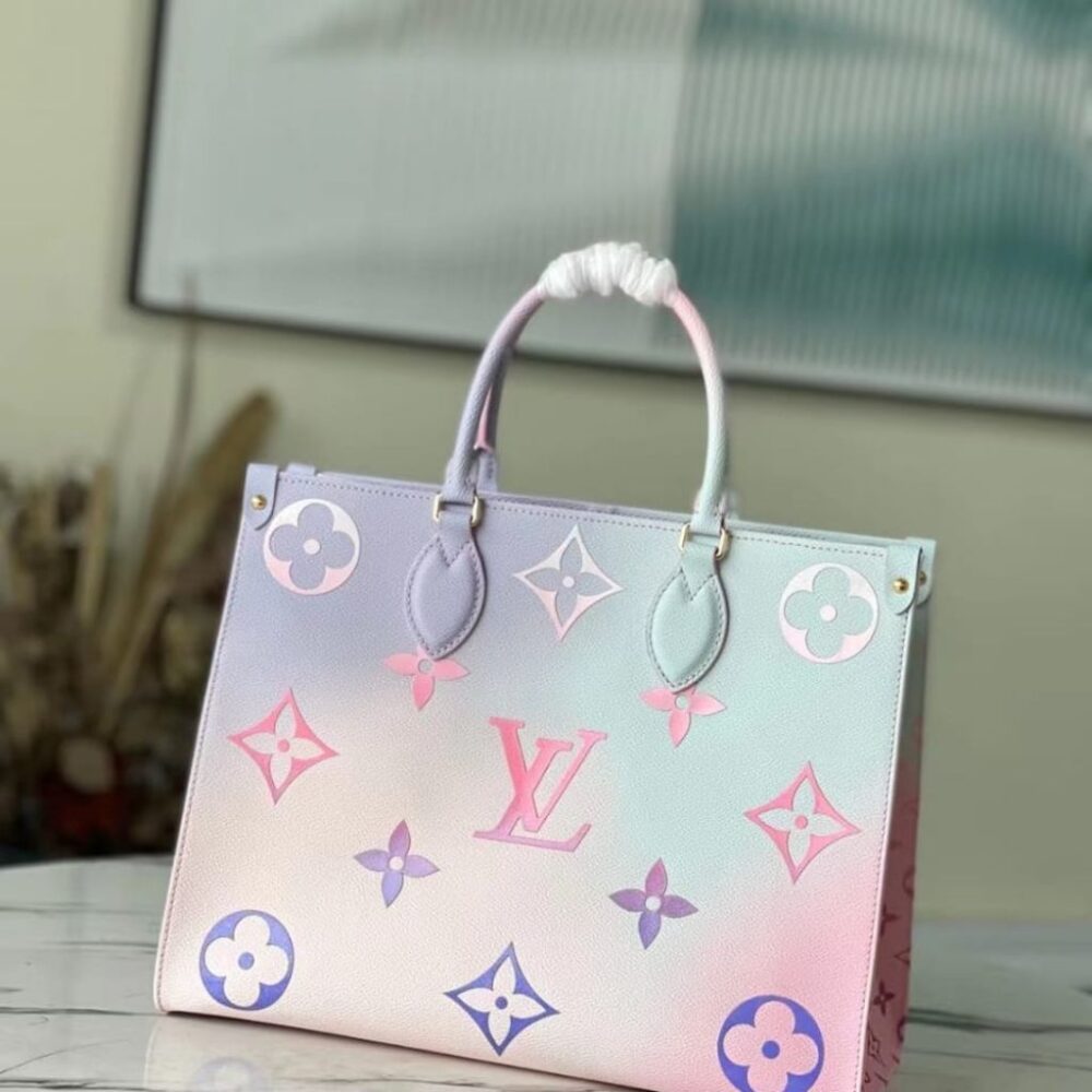 Alternative view of Louis Vuitton OnTheGo MM Monogram Giant Sunrise Pastel 35Cm