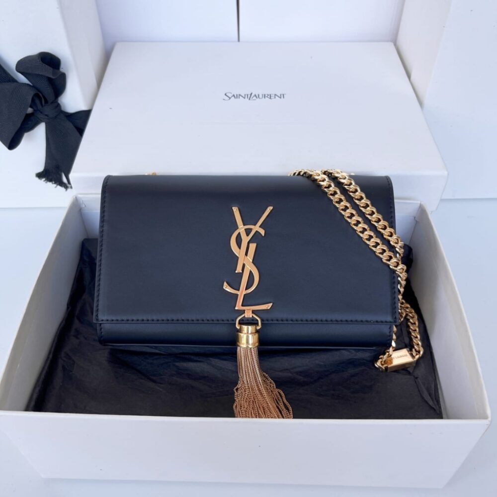 Alternative view of Mirror Quality - Saint Laurent Kate Small Tassel In Grain De Poudre Embossed Leather Black 20Cm 474366BOW0J1000